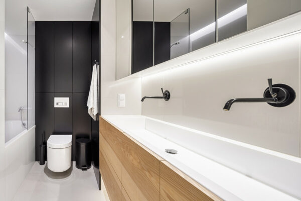 salle de bain en longueur